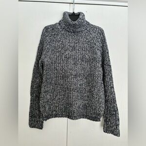 Abercrombie & Fitch Cozy Warm Navy Gray Turtleneck Sweater size small